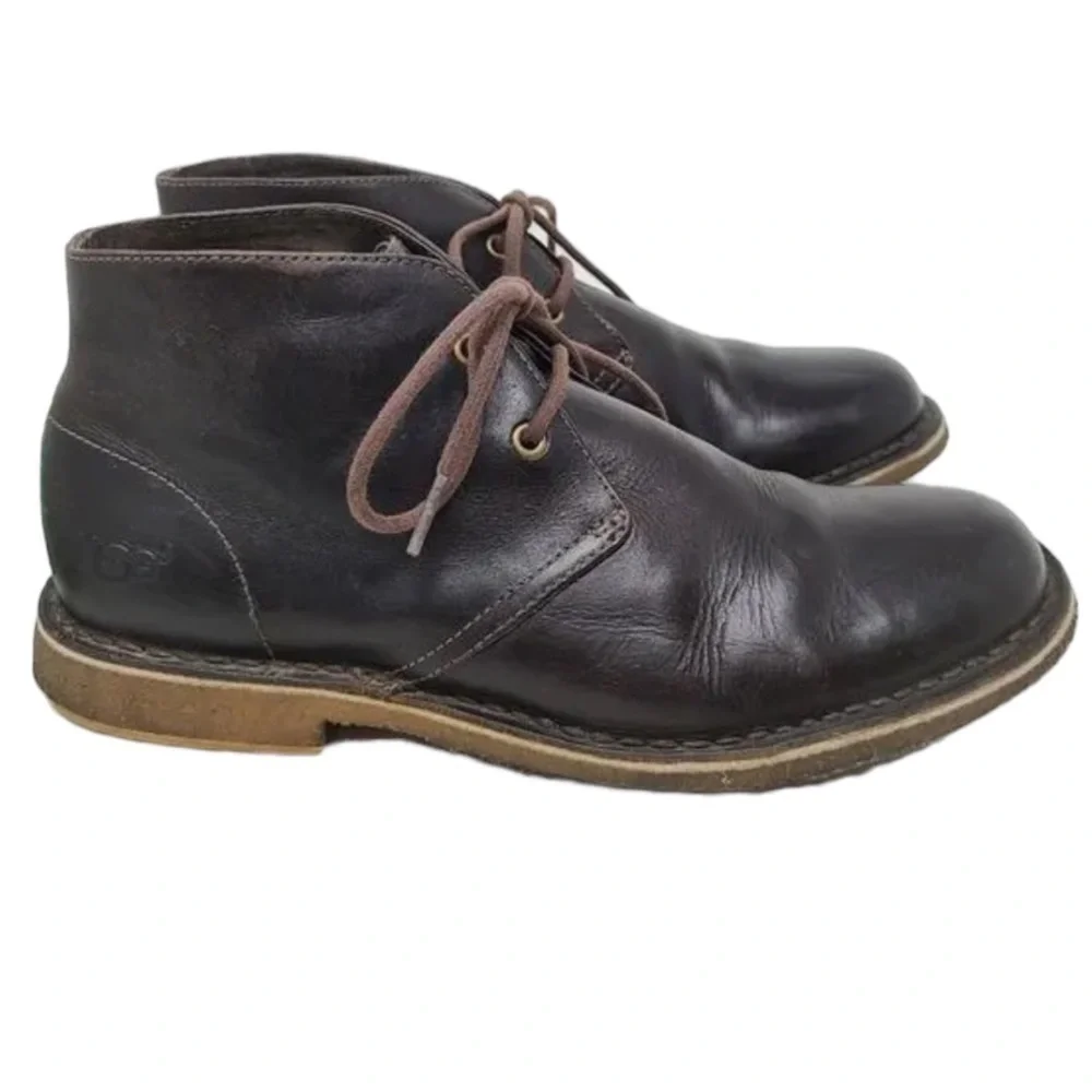 UGG LEIGHTON BROWN LEATHER CHUKKA LACE UP BOOTS SIZE 8